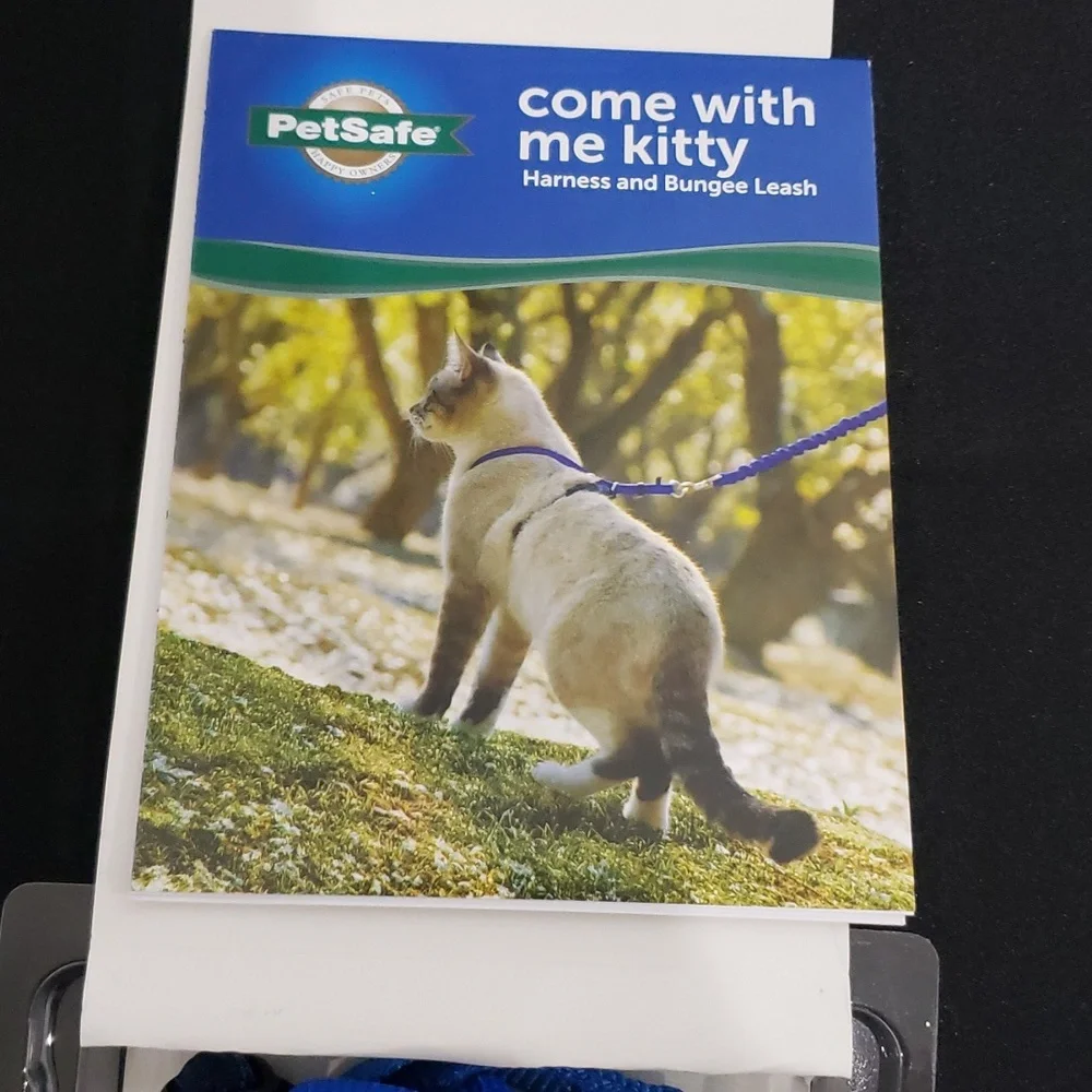 PetSafe Cat Harness & Bungee Leash Royal Blue/Navy Medium NWT